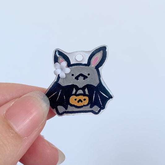 E-mo Bat Charm, with pumpkin bag
